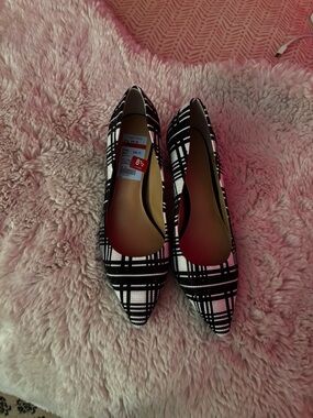 Plaid Pointed-Toe Heels in Black and White — Classic Work-to-Evening Pump